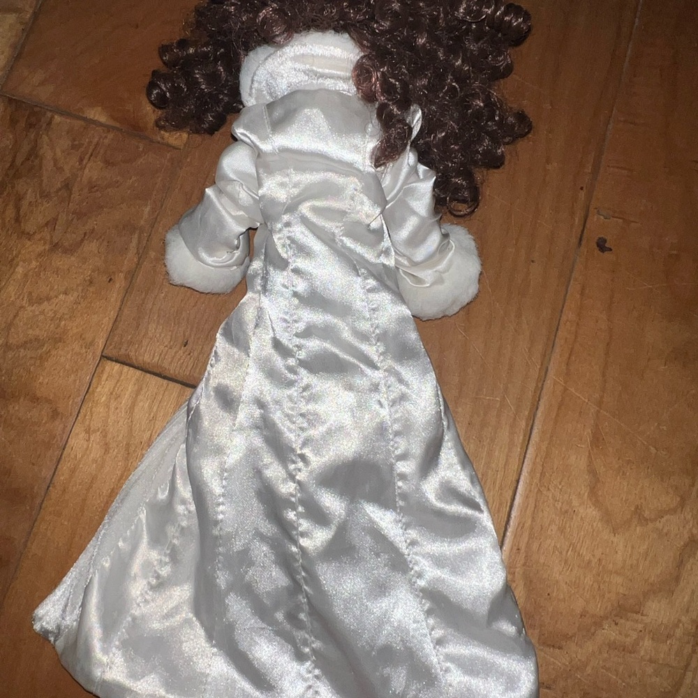 Barbie Doll White Faux Fur Trim Coat - Picture 2 of 2